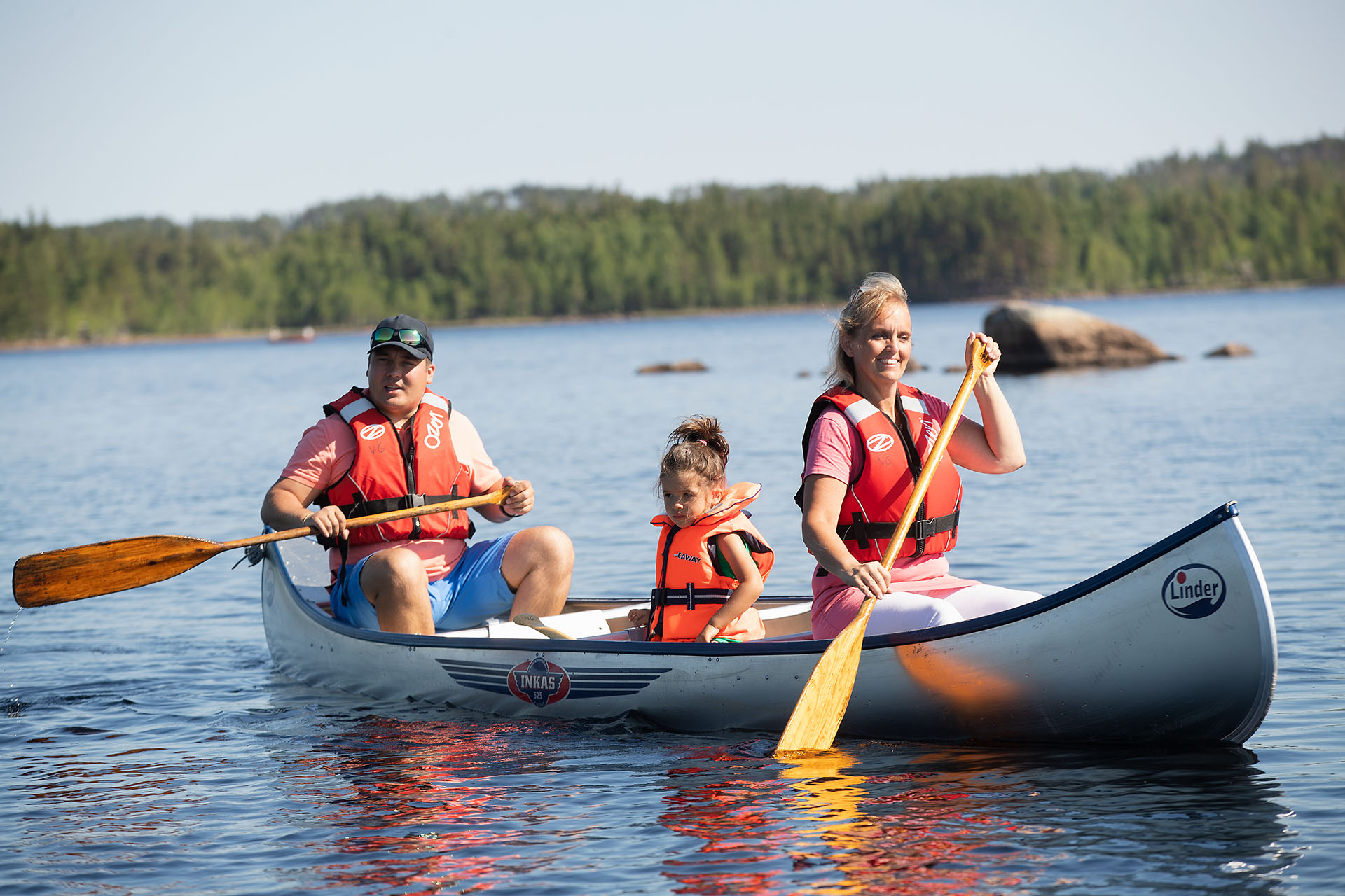 Kano-, kayak, boot- en vlotverhuur