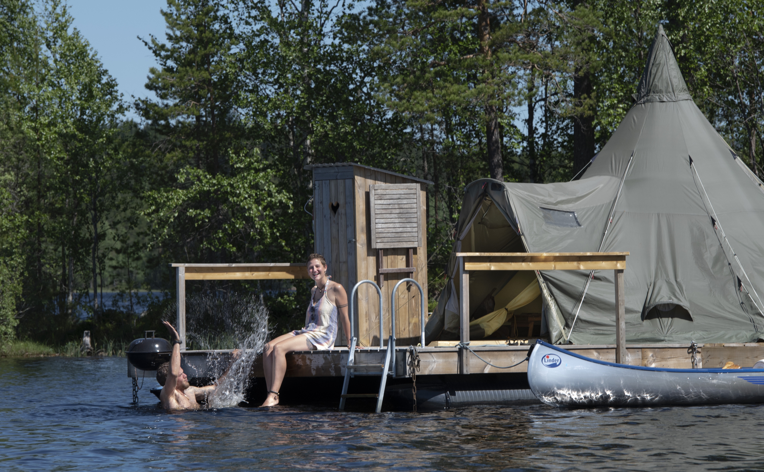 3 dagar paket: unik campingflotte, kanot och mountainbike